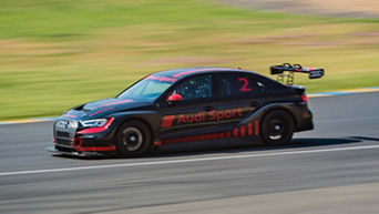 1920x1080_Audi_myAudi-experiences_ADE-maillage_10112021.jpg