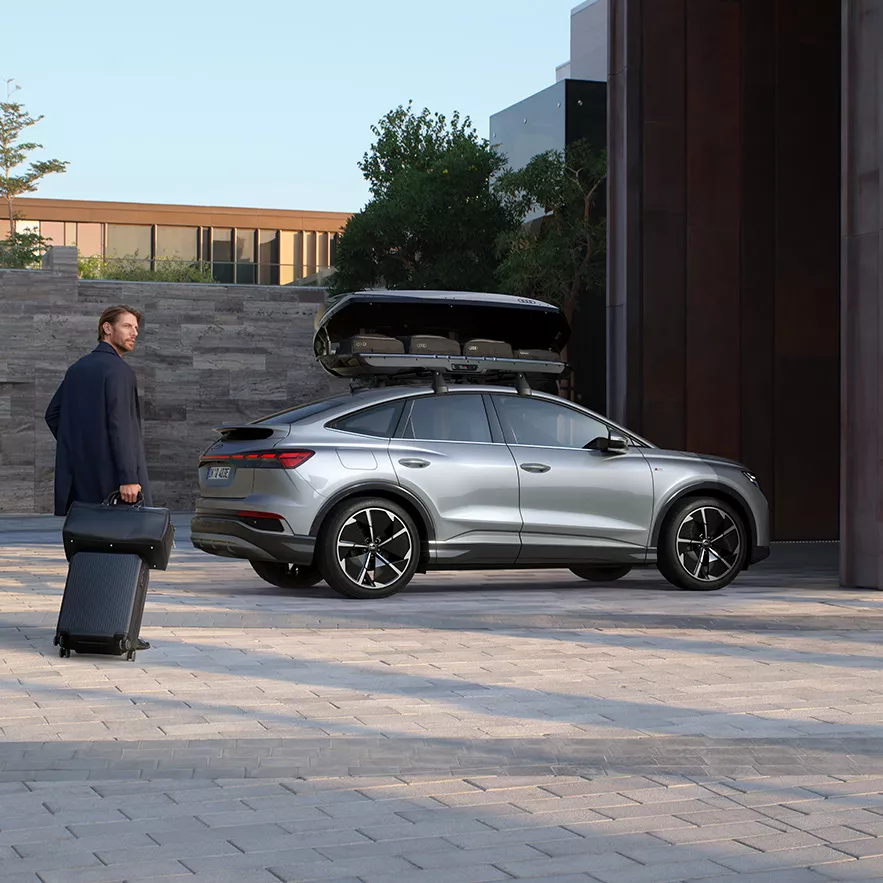 Q4 Sportback e-tron