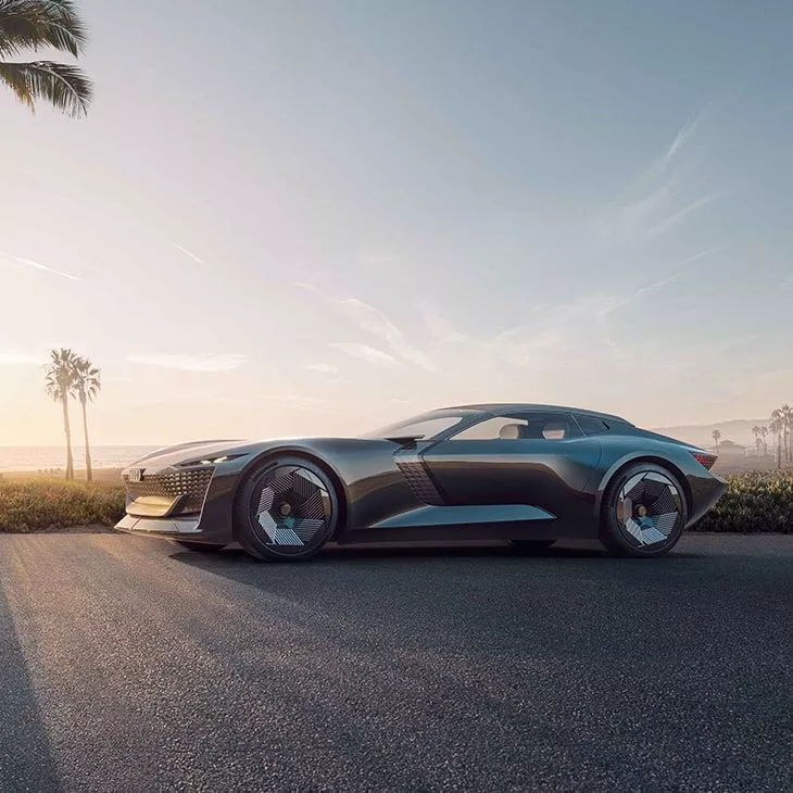 The Audi skysphere concept with closed soft top and wheelbase in “Gran Touring” mode