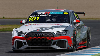 customer_racing_2021_photo_06_640x360.jpg