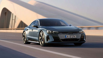 my23_audi-e-tron-gt_driving_performance_body_1920x1080_1.jpg