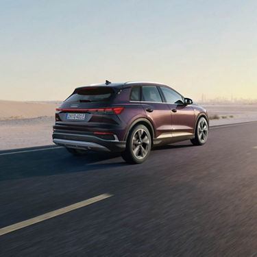 Audi Q4 e-tron CO₂を排出しない、クリーンで静かな新時代の心躍るドライビングを