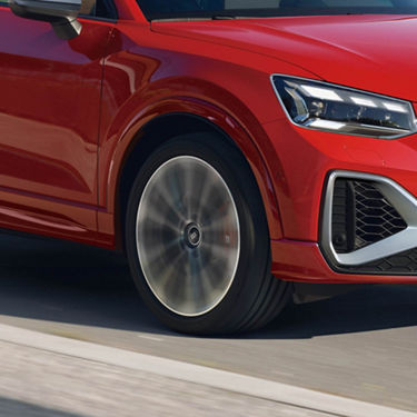 Audi SQ2 インテリア