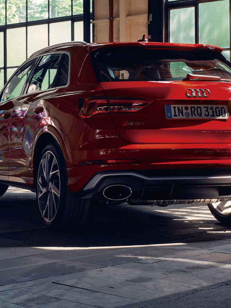 RS Q3 直列5気筒ターボエンジン