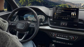 q5_interior_640x360.jpg