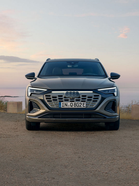 Audi Q8 e-tron 革新的な存在感を際立たせたデザイン