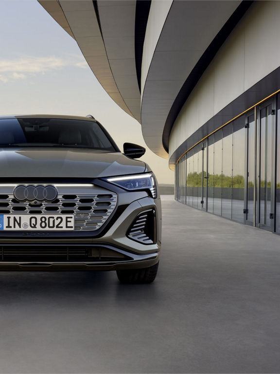 Audi Q8 e-tron SUVとしての力強さと車格を表現