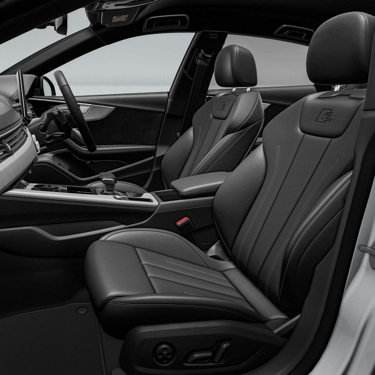 アウディ純正　カスタムブラックエディション　A5 S5 8T　8W A5スポーツバック（アウディ）ブラックスタイルプラス（2023年