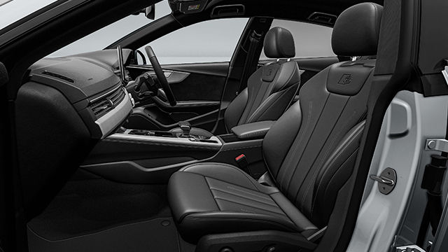 アウディ純正　カスタムブラックエディション　A5 S5 8T　8W A5スポーツバック（アウディ）45TFSIクワトロ Sライン