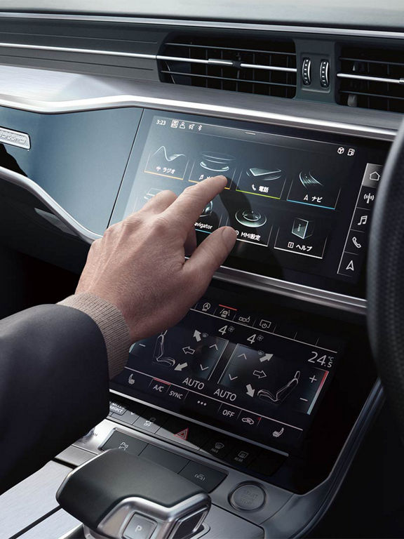 美しいインテリアにフィットする革新的インフォテイメントシステム