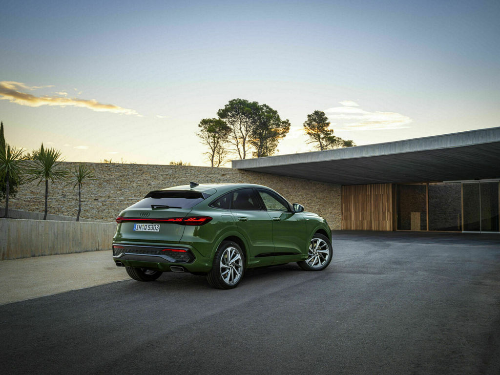 Audi-Q5-Sportback-1