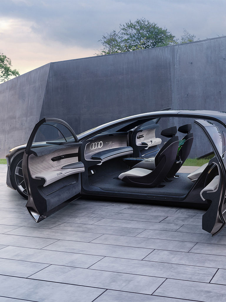Vue portes ouvertes Audi grandsphere concept. 