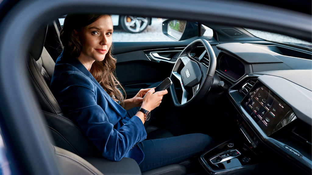 Sunnie Groeneveld in her car.
