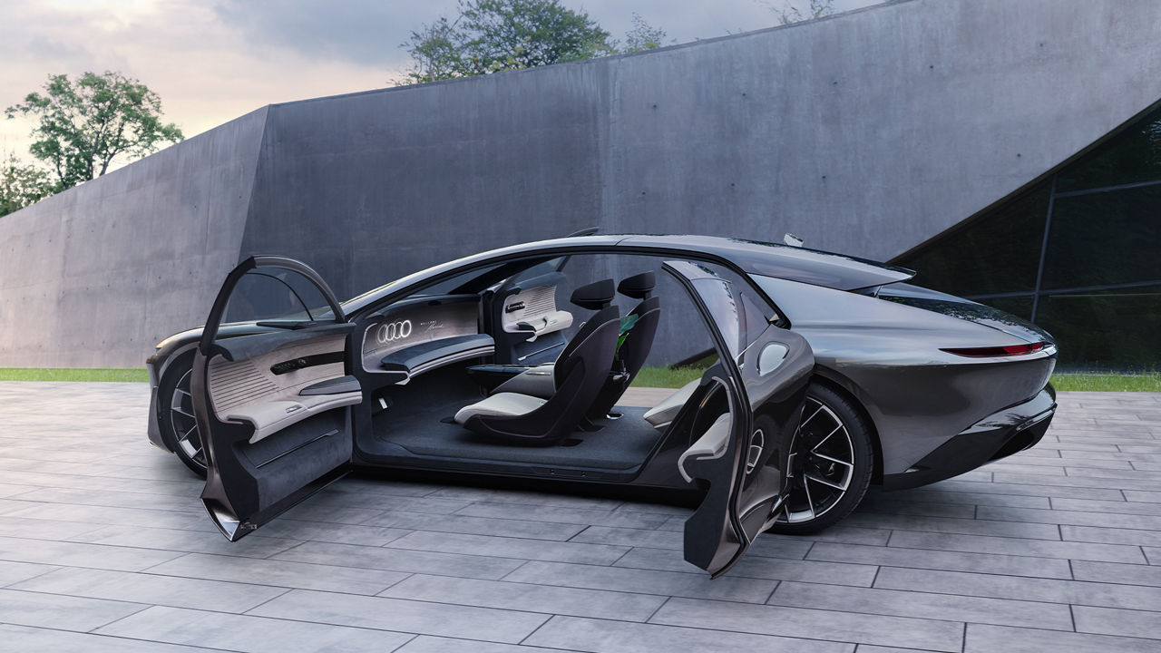 Audi grandsphere concept avec portes ouvertes.