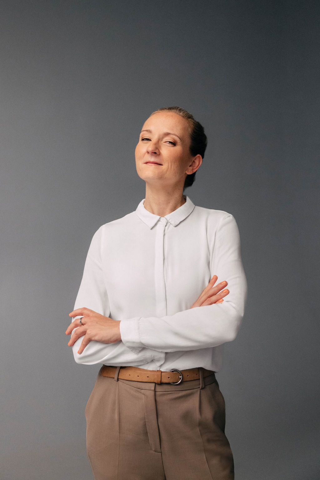 Portrait of Claudia Aryus.