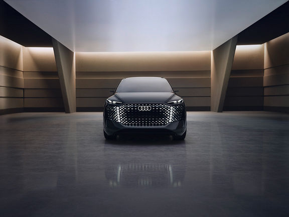 Front view of the Audi urbansphere concept with illuminated LEDs.