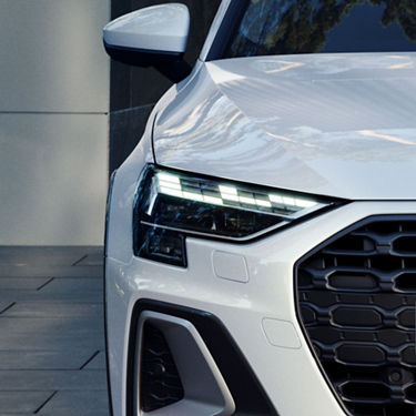 Audi A3 alstreet TFSI e Matrix LED headlights