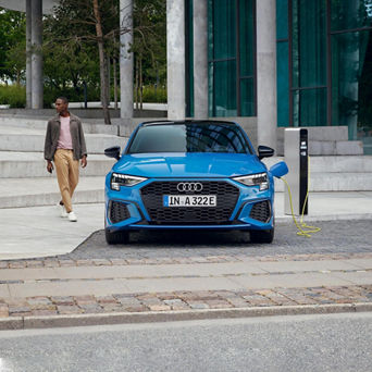 1920x1920-audi-a3-tfsi-e-stage-deskt-my2021-1059.jpg