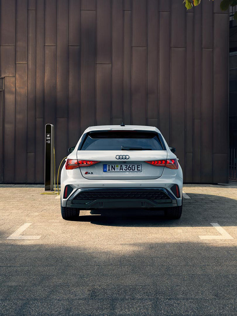 Audi A3 Sportback TFSI e vue arrière