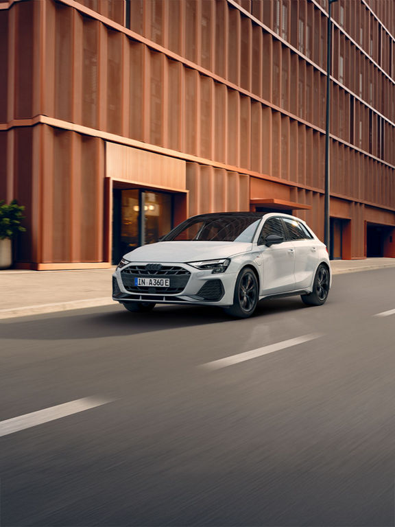 Audi A3 Sportback TFSI e dynamic side view
