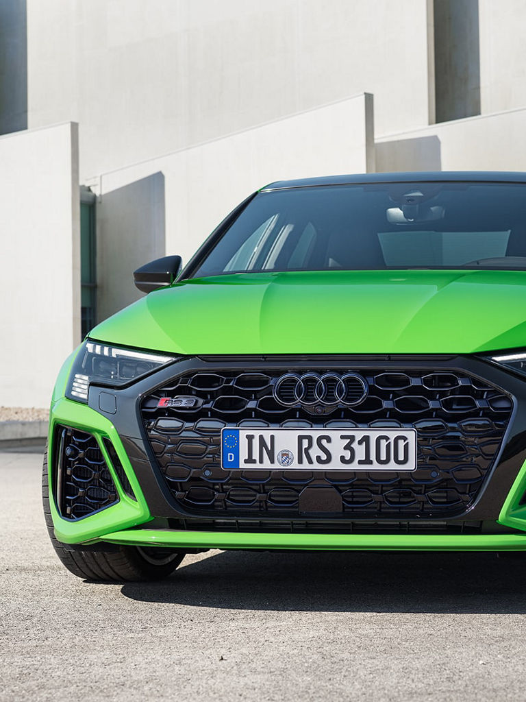 Audi RS 3 Sedan front view 