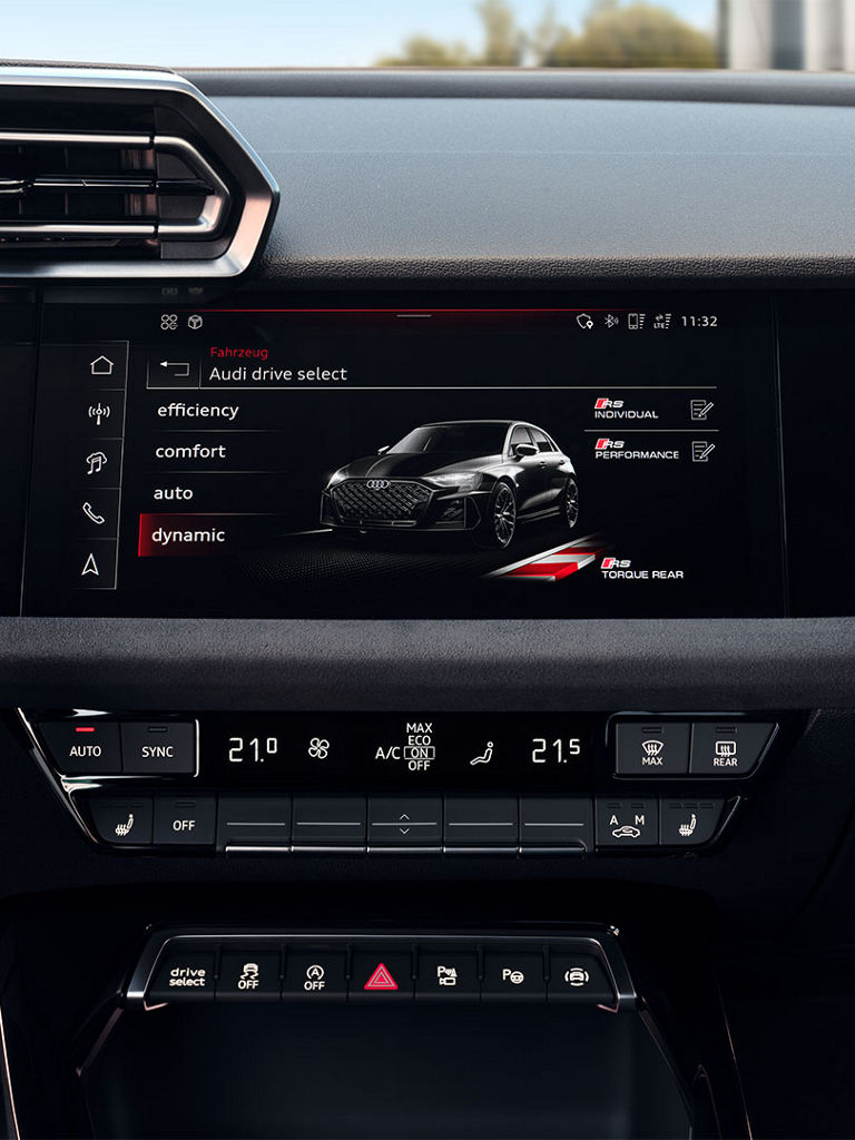 RS 3 Limousine Display