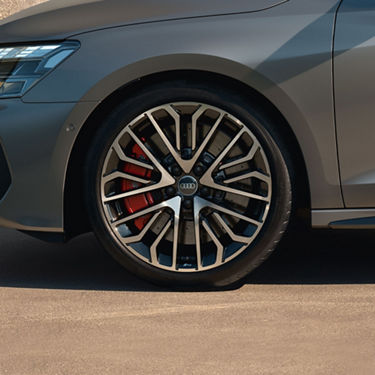 Foto de las llantas del Audi S3 Sportback. 