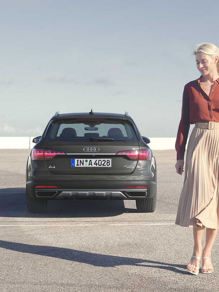 Rear view of the Audi A4 allroad quattro