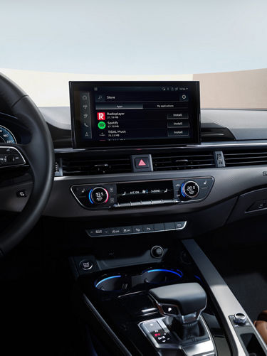 Foto de la tienda de la App Store de Audi y Amazon Alexa.