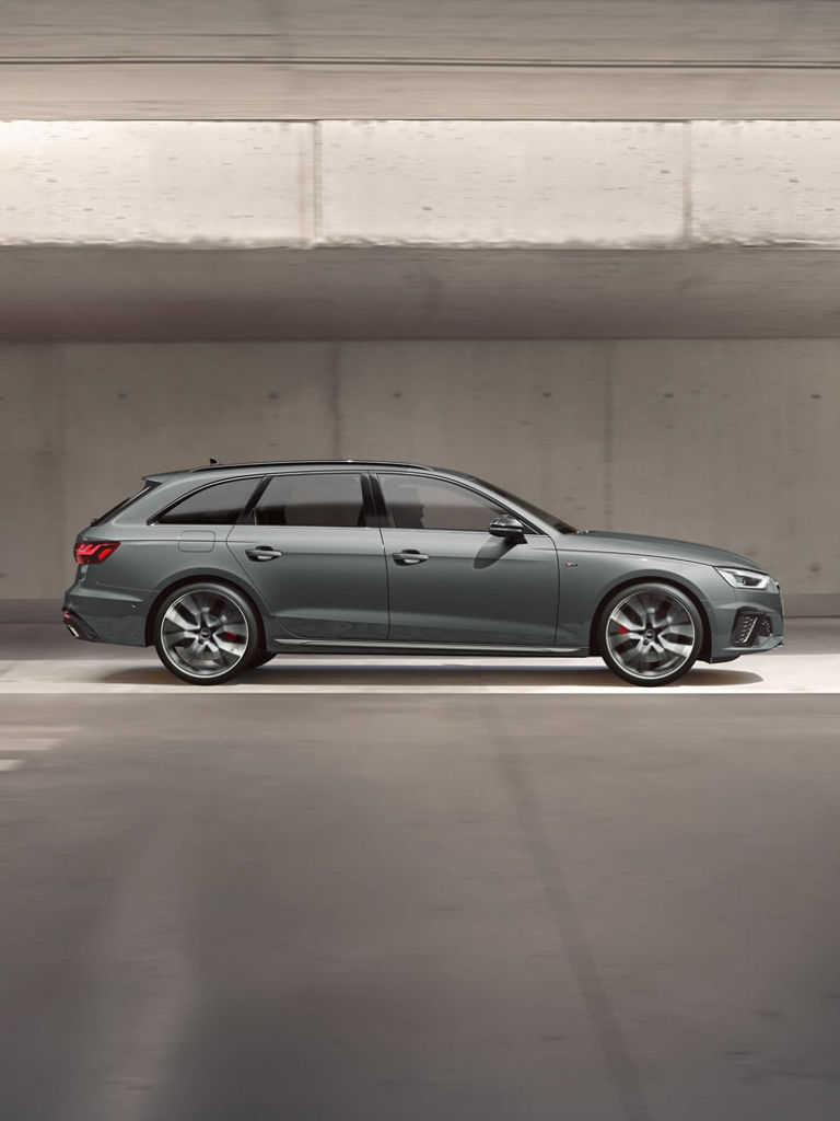 Vue latérale Audi A4 Avant
