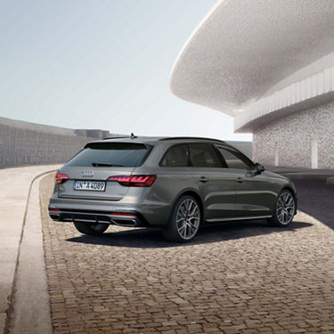 Seitliche Heckansicht Audi A4 Avant