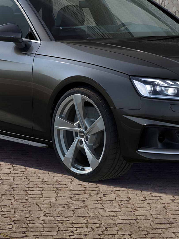 Wheels Audi A4 Sedan