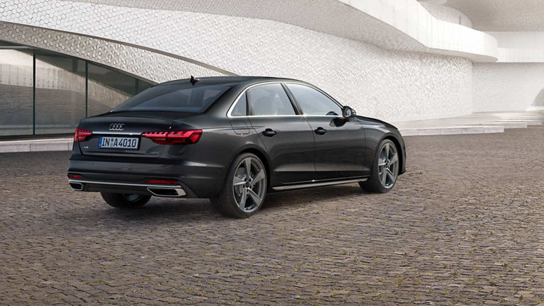 Widok z tyłu Audi A4 Limousine