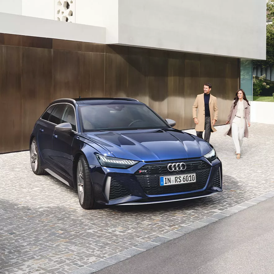 Audi RS 6 Avant Front view