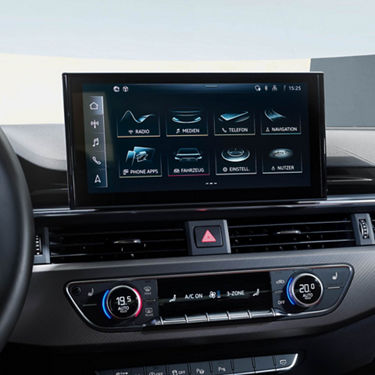Foto del sistema de infotainment MMI Navegación del Audi S4 Avant TDI. 