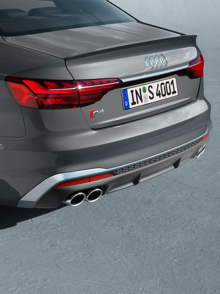 Widok z tyłu Audi S4 Limousine