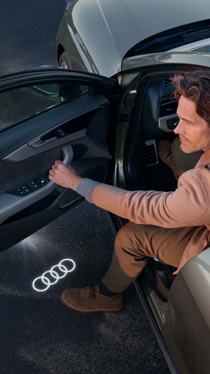 Audi S4 Limousine tür