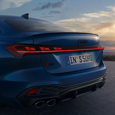 Audi S5 Limousine digitale lichtsignaturen