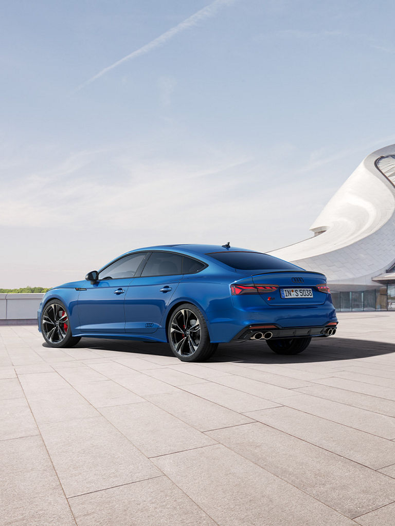 Audi S5 Sportback side view