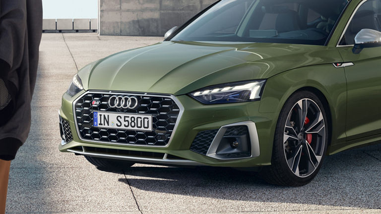 Widok z przodu Audi S5 Sportback
