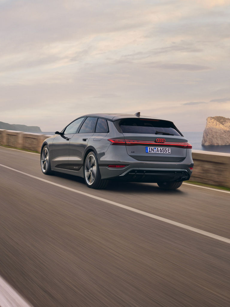 Audi A6 e-tron avant dynamische heckansicht