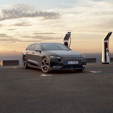 Audi A6 avant e-tron performance an der ladesäule