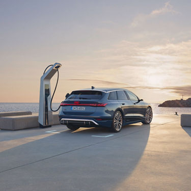 Audi S6 e-tron Avant charging station