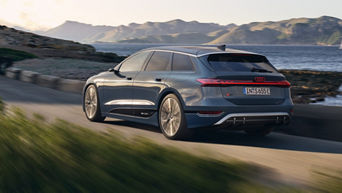 Seitenansicht Audi S6 Avant e-tron