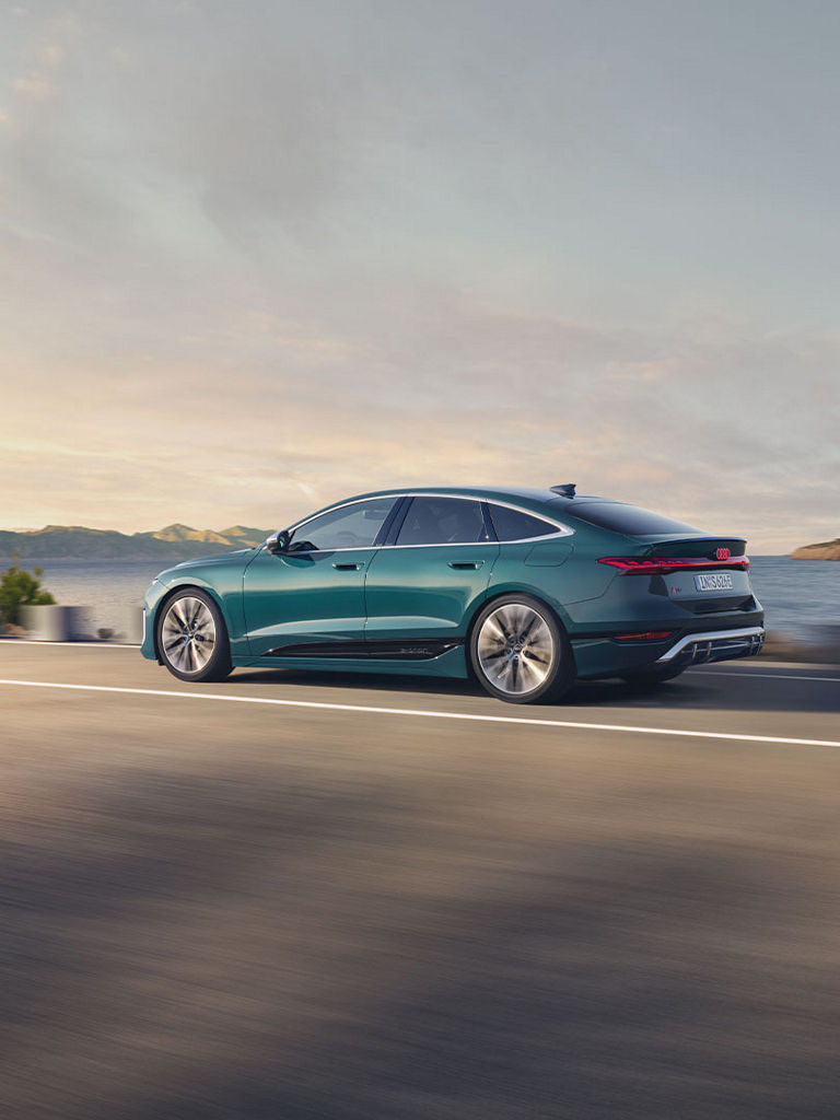 Vue latérale dynamique Audi S6 Sportback e-tron