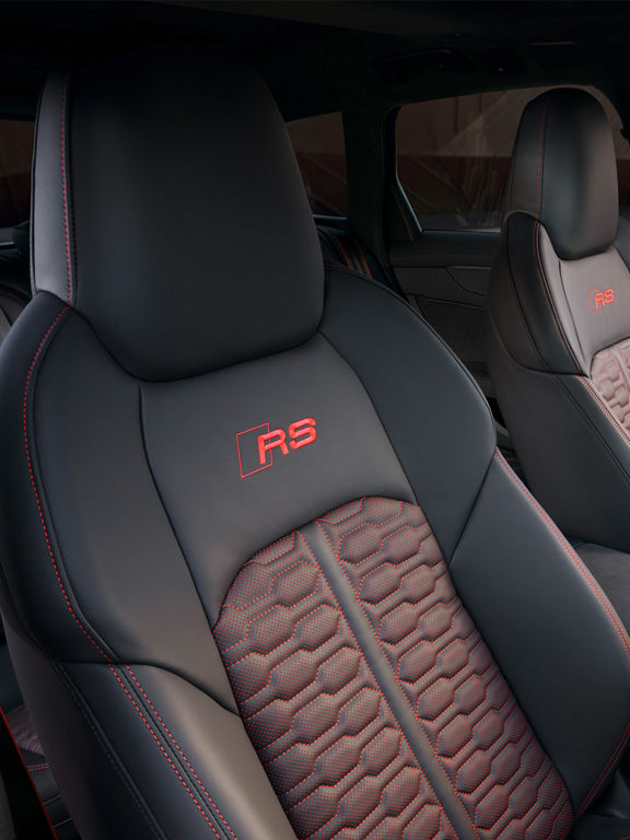 Interior Audi RS 6 Avant performance