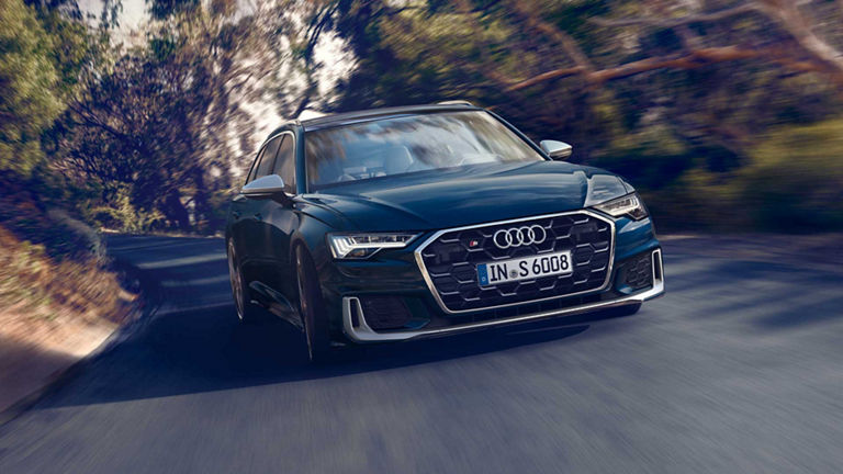 Dynamiczny widok z przodu Audi S6 Avant TDI