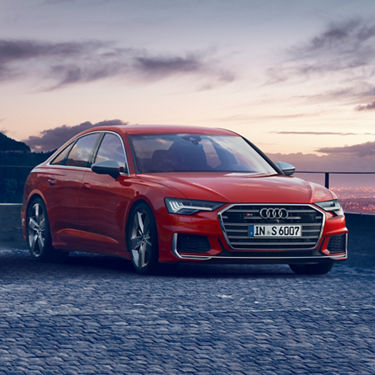 Front view Audi S6 sedan TDI