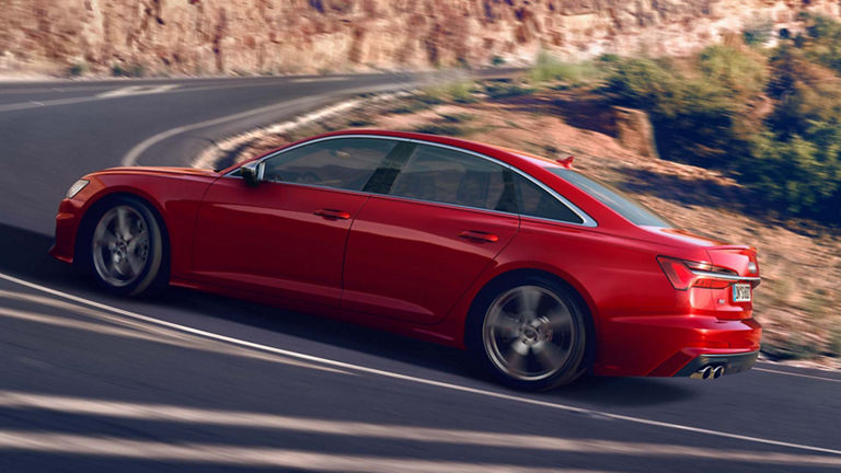 Dynamic Side view Audi S6 Sedan
