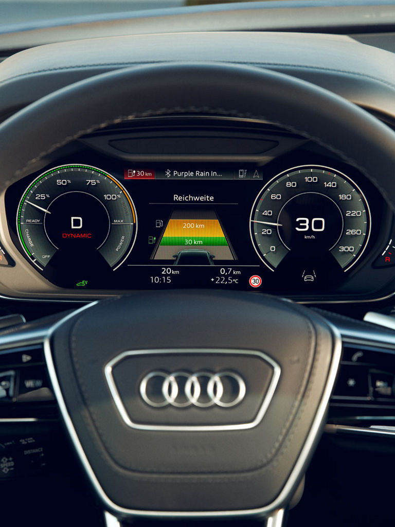 Audi virtual cockpit Audi A8 TFSI e